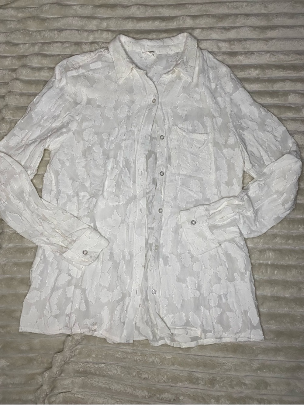 En Crème White Floral Semi-Sheer Button-Up